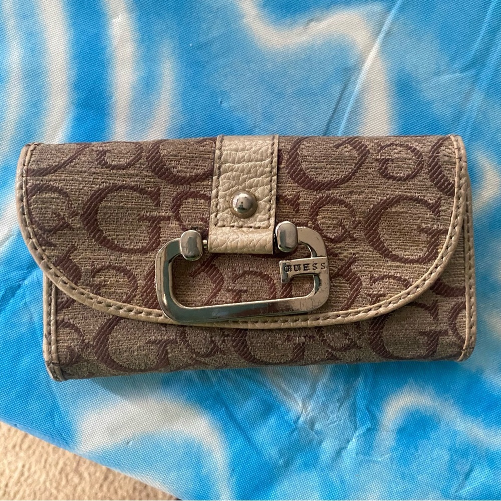 Guess Brown and Cream Logo Wallet‎